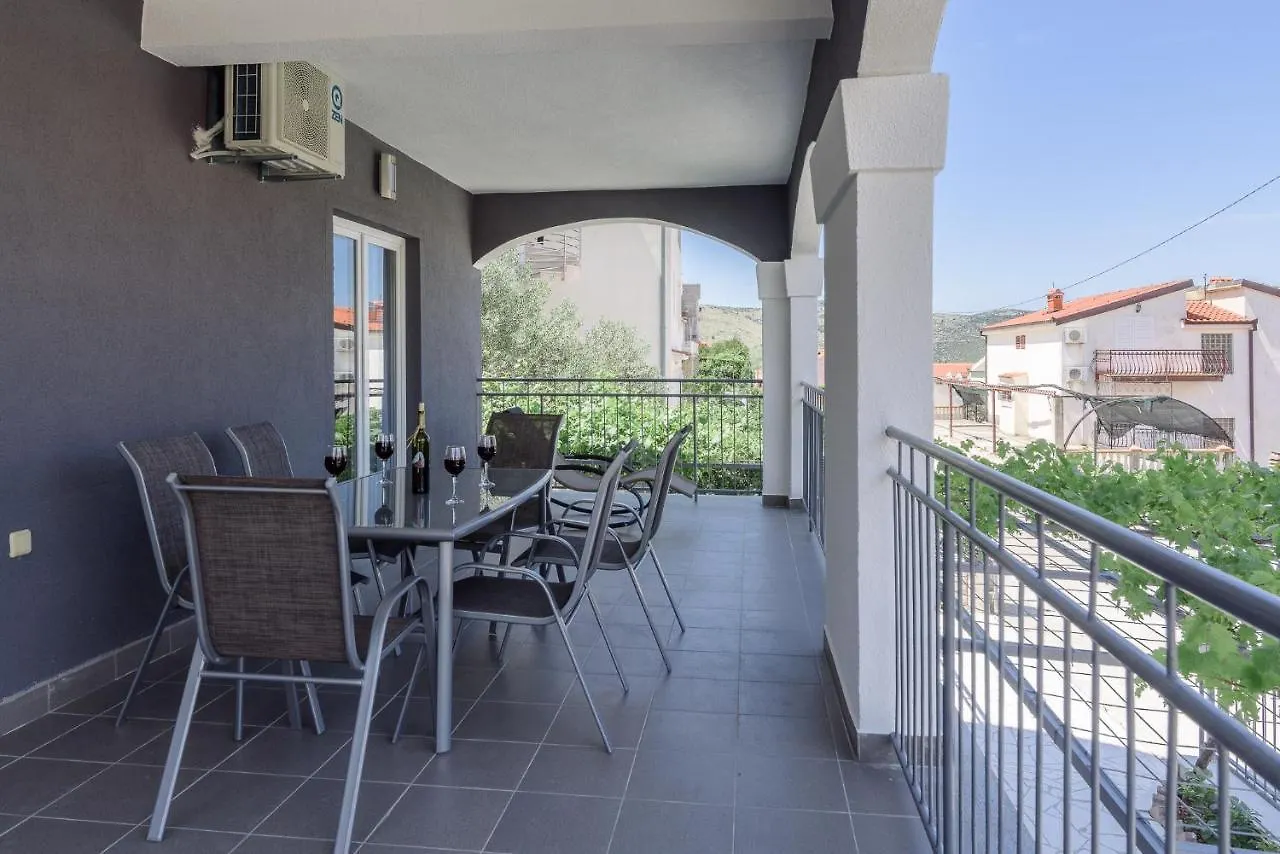 Apartmani Seget Seget Vranjica